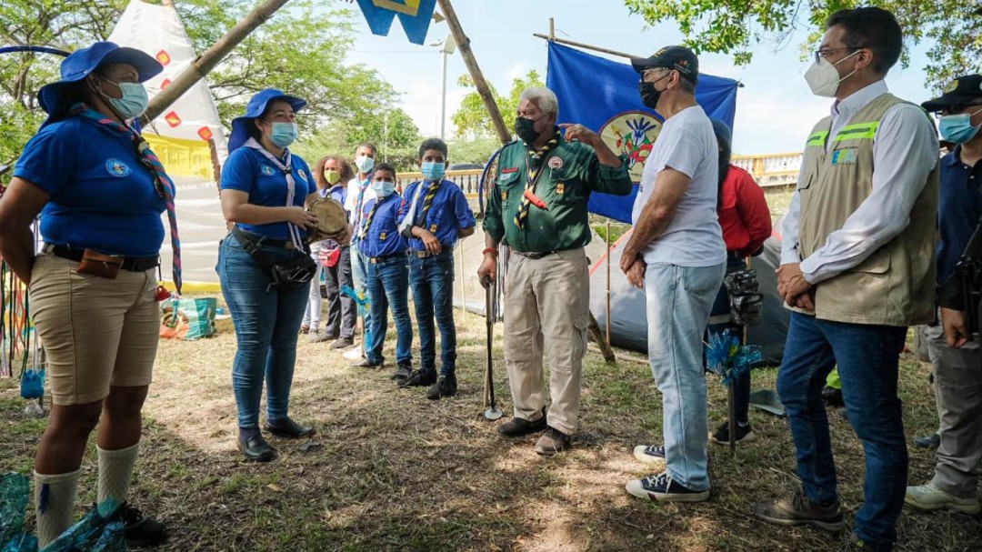 Scouts de Cartagena recuperan zonas verdes del barrio Manga