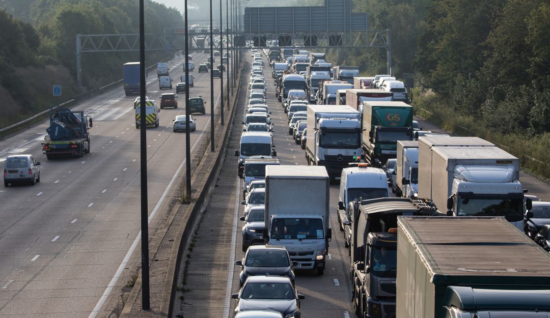 Factores de contaminación ambiental Factores de contaminación ambiental