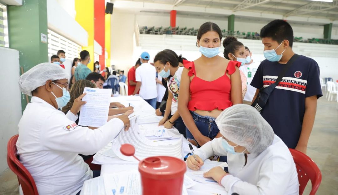 Se ofertaron servicios sociales, dinámicas lúdicas para niños, prevención de la violencia y vacunación contra el COVID-19 Se ofertaron servicios sociales, dinámicas lúdicas para niños, prevención de la violencia y vacunación contra el COVID-19