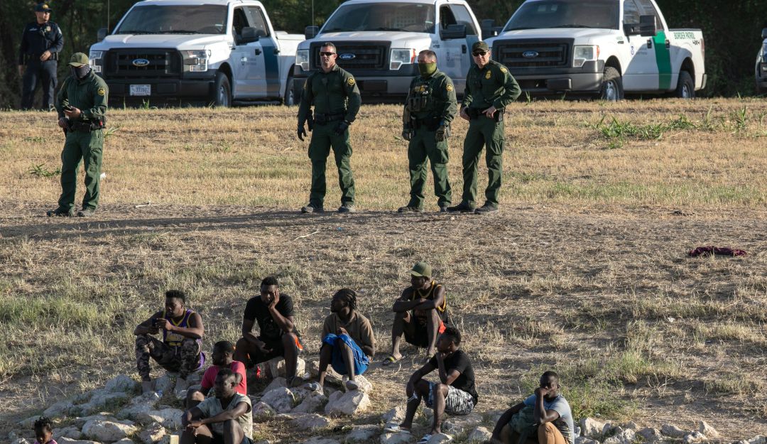 Migrantes haitianos en la frontera Migrantes haitianos en la frontera
