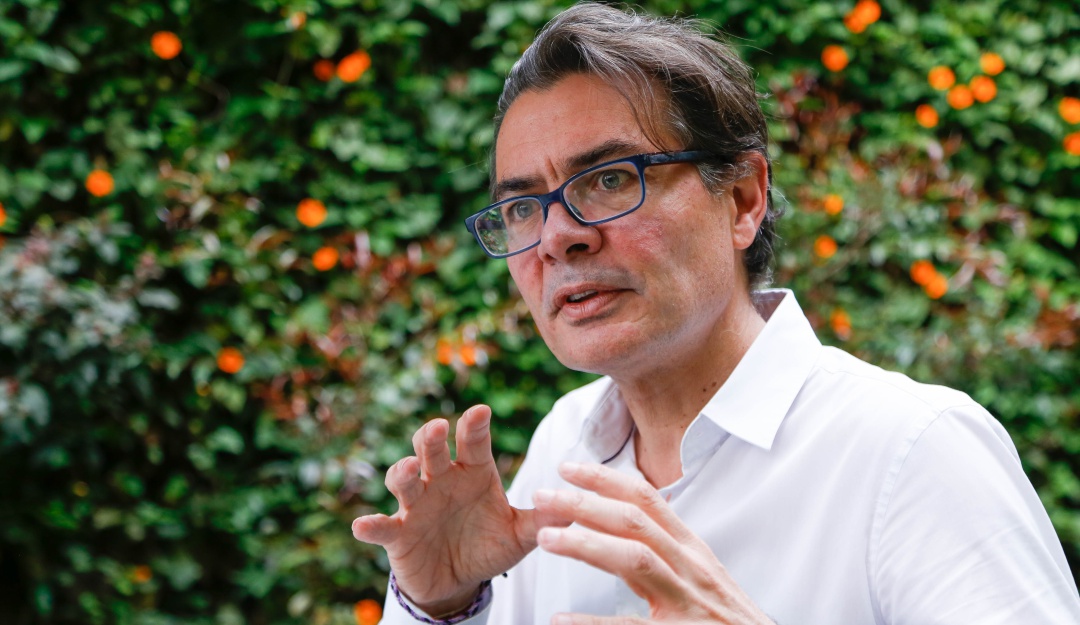 Alejandro Gaviria Alejandro Gaviria