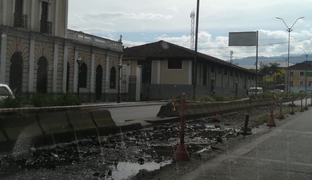 La vía de la antigua estación del Ferrocarril de Armenia una de las afectadas por la corrupción en la valorización La vía de la antigua estación del Ferrocarril de Armenia una de las afectadas por la corrupción en la valorización