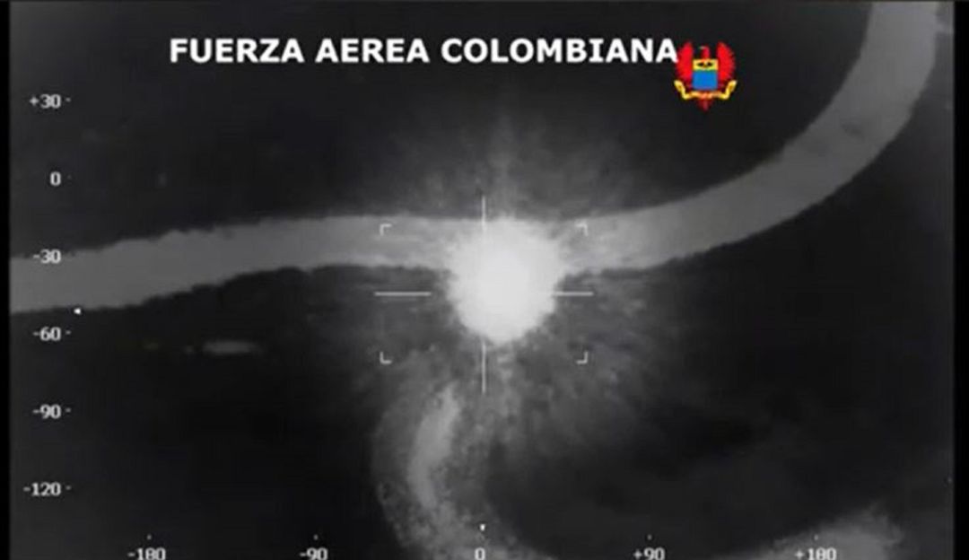 El campamento, donde se encontraba alias 'Ferney', segundo comandante de la 'Estructura Primera', estaba cerca de la frontera con Brasil. El campamento, donde se encontraba alias 'Ferney', segundo comandante de la 'Estructura Primera', estaba cerca de la frontera con Brasil.
