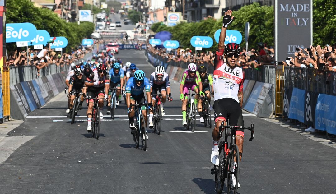 Juan Sebastián Molano ganador de la primera etapa del Giro de Sicilia en 2021 Juan Sebastián Molano ganador de la primera etapa del Giro de Sicilia en 2021
