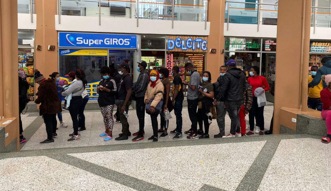 Alto flujo migratorio se registra a través de los pasos ilegales desde el Ecuador Alto flujo migratorio se registra a través de los pasos ilegales desde el Ecuador