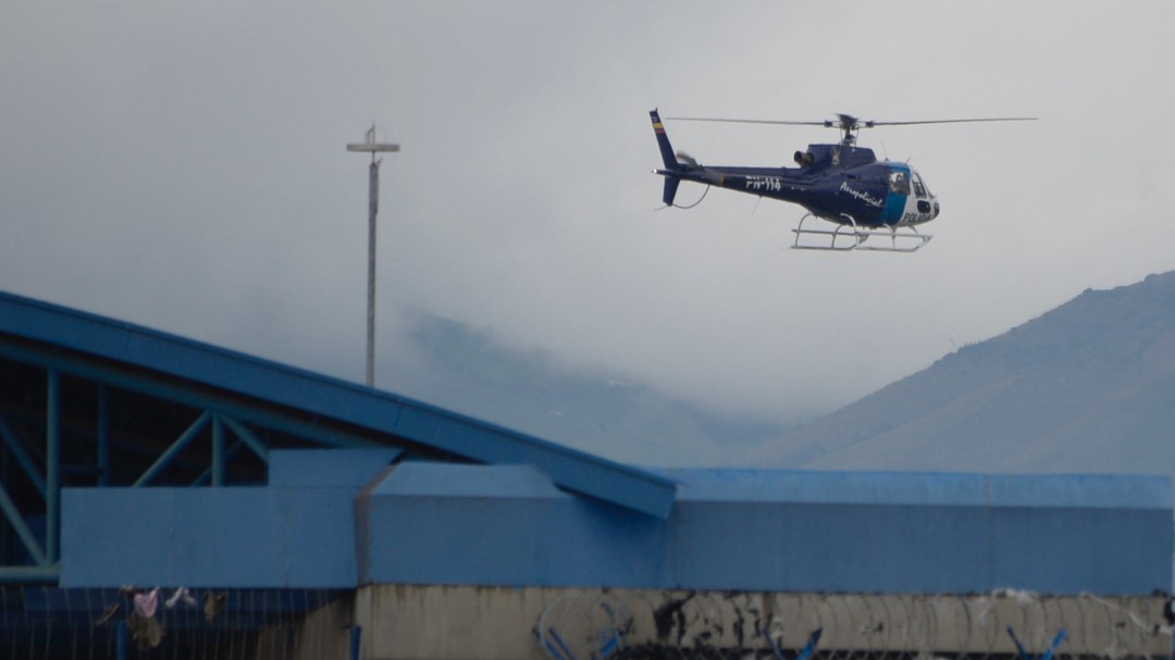 Enfrentamiento en cárcel ecuatoriana deja 24 muertos