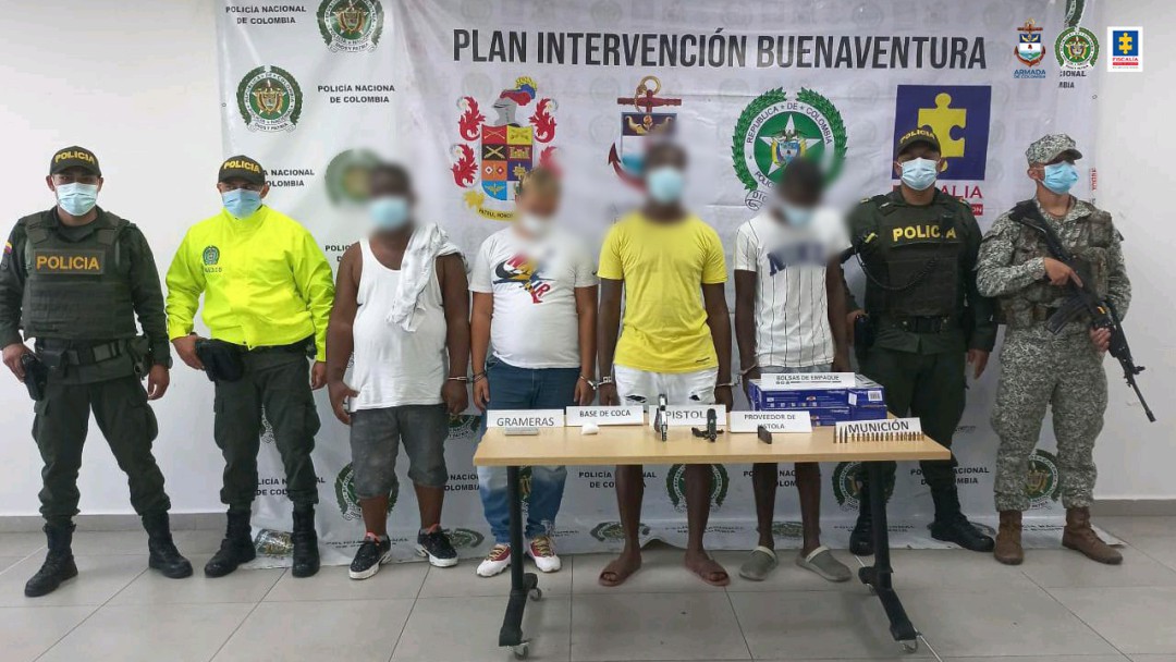 En Buenaventura fueron capturados ocho integrantes de bandas criminales
