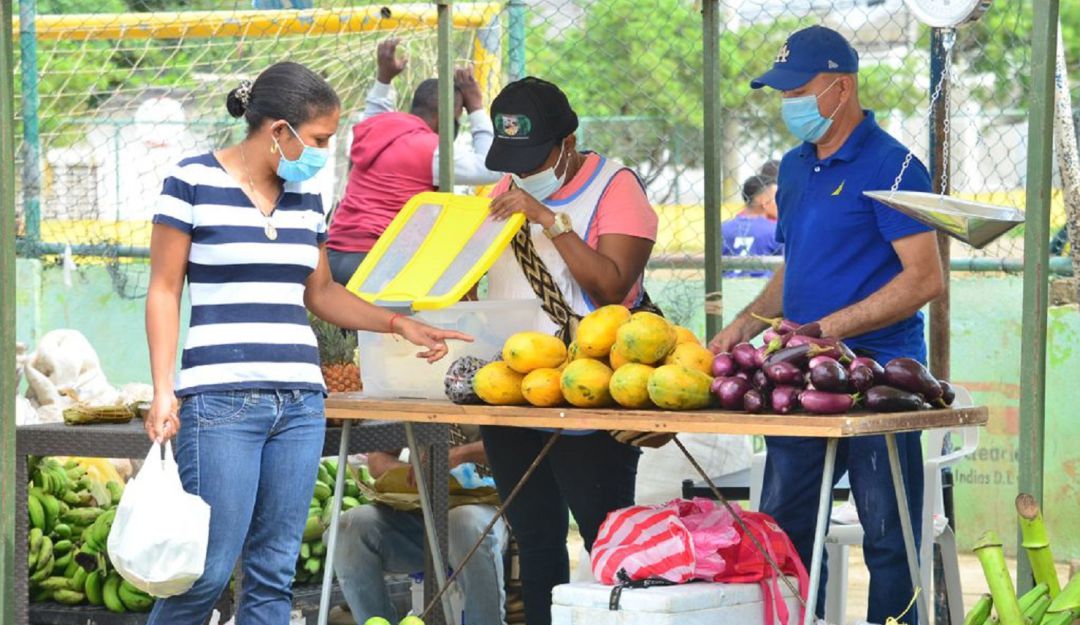 La plaza móvil busca garantizar el derecho a la alimentación de la población en condición de extrema pobreza. La plaza móvil busca garantizar el derecho a la alimentación de la población en condición de extrema pobreza.