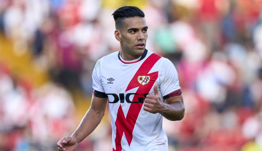 Falcao García festeja su más reciente anotación con el Rayo Vallecano. Falcao García festeja su más reciente anotación con el Rayo Vallecano.