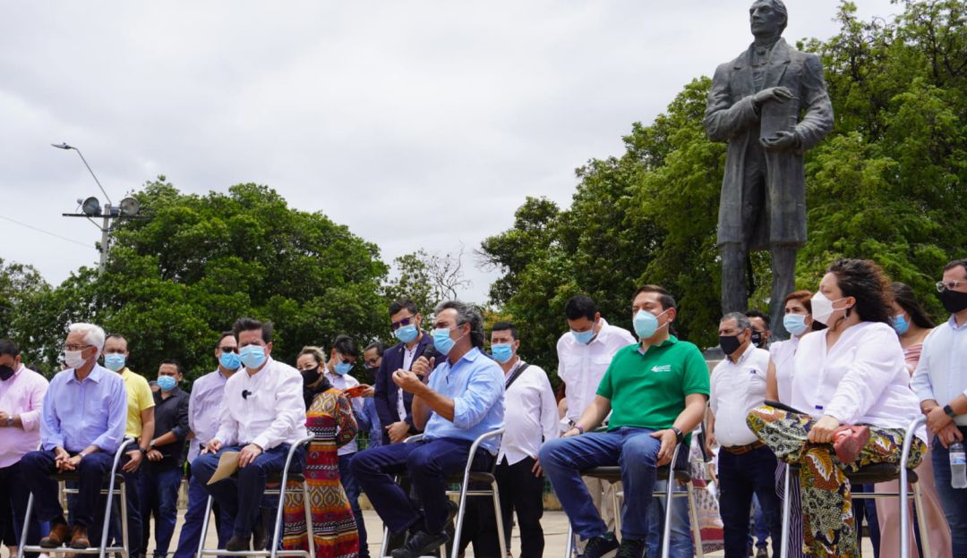 La Coalición de la Esperanza realizó un recorrido en la ciudad de Bogotá La Coalición de la Esperanza realizó un recorrido en la ciudad de Bogotá