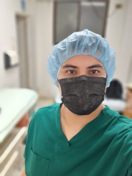 Durante la pandemia, Leonel prestó sus servicios médicos a la comunidad. Durante la pandemia, Leonel prestó sus servicios médicos a la comunidad.