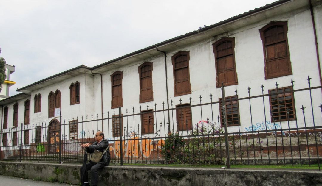 Escuela Juan XXIII Escuela Juan XXIII