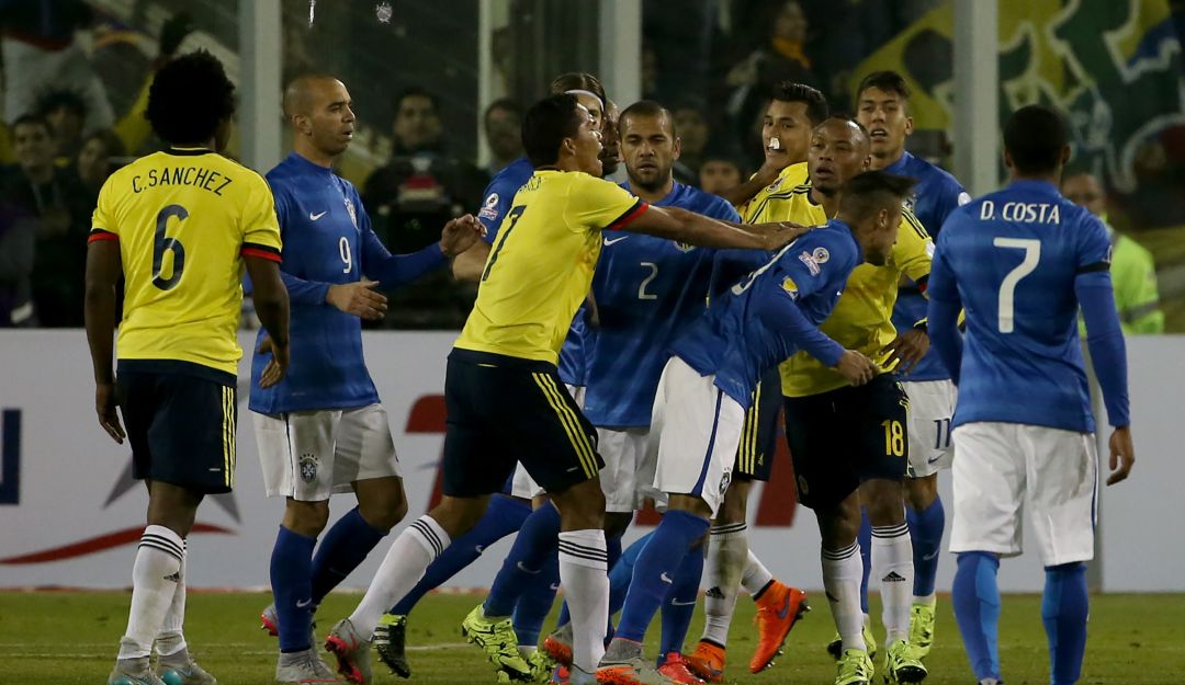 Neymar vs Selección Colombia Neymar vs Selección Colombia