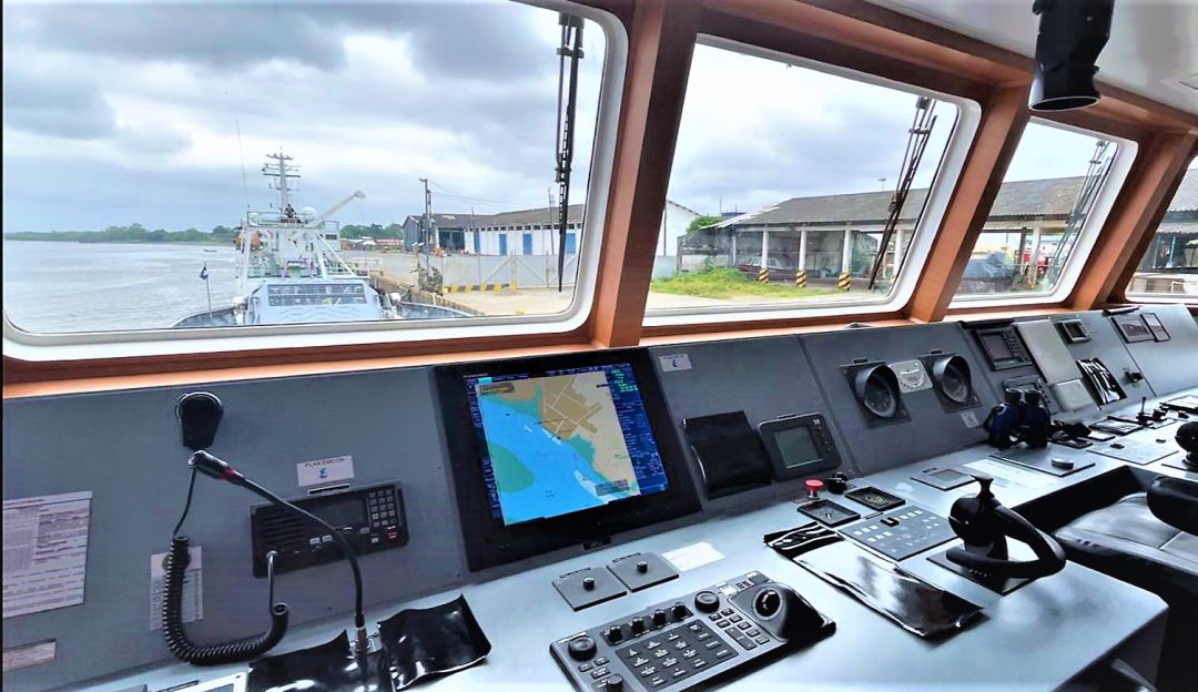 Buque de Desembarco Anfibio de la Armada Nacional Buque de Desembarco Anfibio de la Armada Nacional
