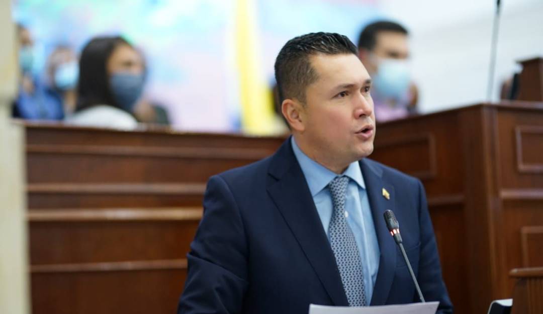 Exrepresentante Edwin Ballesteros, investigado por presunta corrupción en contratos- FOTO COLPRENSA Exrepresentante Edwin Ballesteros, investigado por presunta corrupción en contratos- FOTO COLPRENSA
