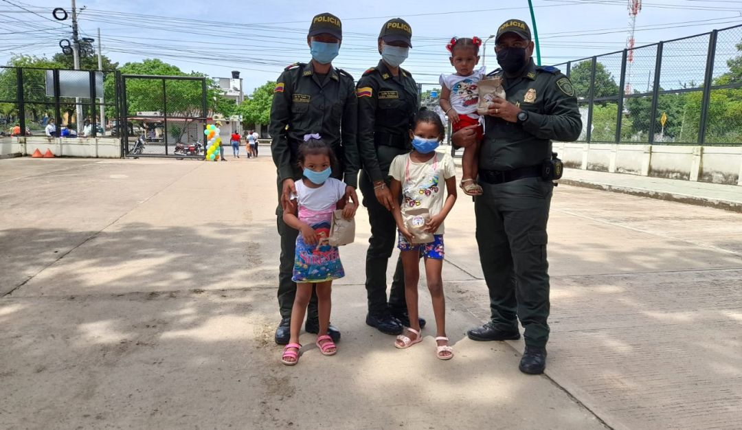 La jornada se desarrolló en el coliseo del municipio de El Carmen de Bolívar La jornada se desarrolló en el coliseo del municipio de El Carmen de Bolívar