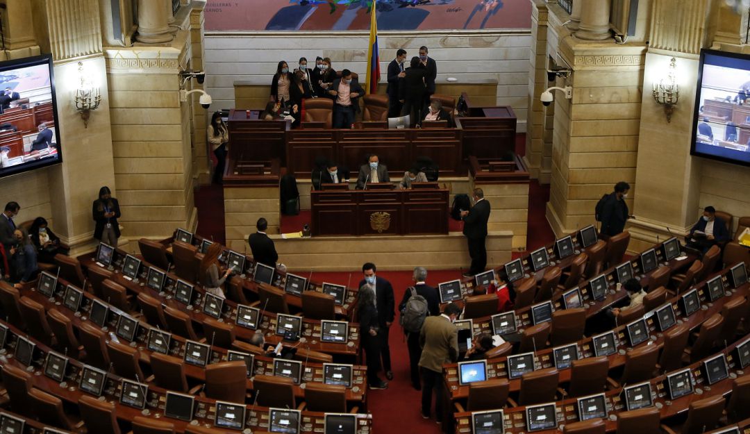 Los interesados deberán manifestar su intención de ser candidatos a través de la página web de la colectividad Los interesados deberán manifestar su intención de ser candidatos a través de la página web de la colectividad