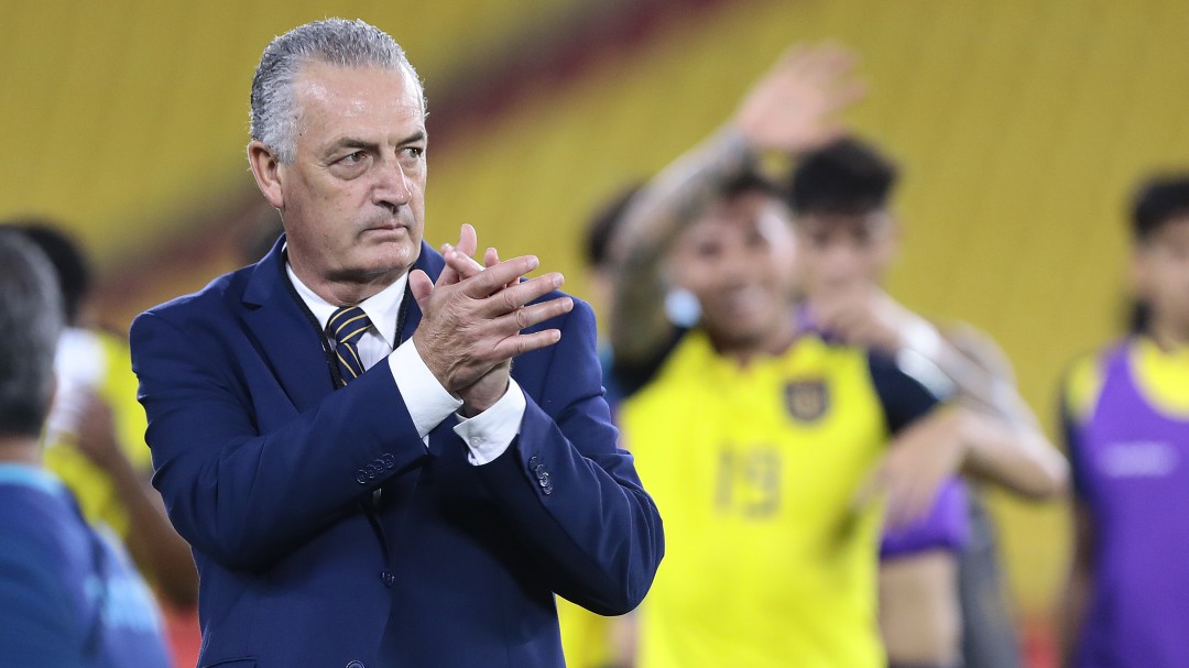 Alfaro califica el duelo contra Colombia como "una batalla muy dura"