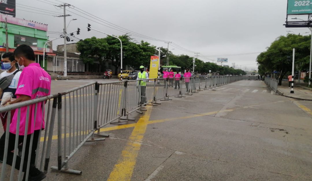 Cierre víal en la Murillo Cierre víal en la Murillo