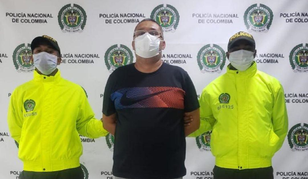 Andrés Giraldo Serna, conocido como “el loco”, había participado en unas elecciones como candidato a la alcaldía de Obando Andrés Giraldo Serna, conocido como “el loco”, había participado en unas elecciones como candidato a la alcaldía de Obando