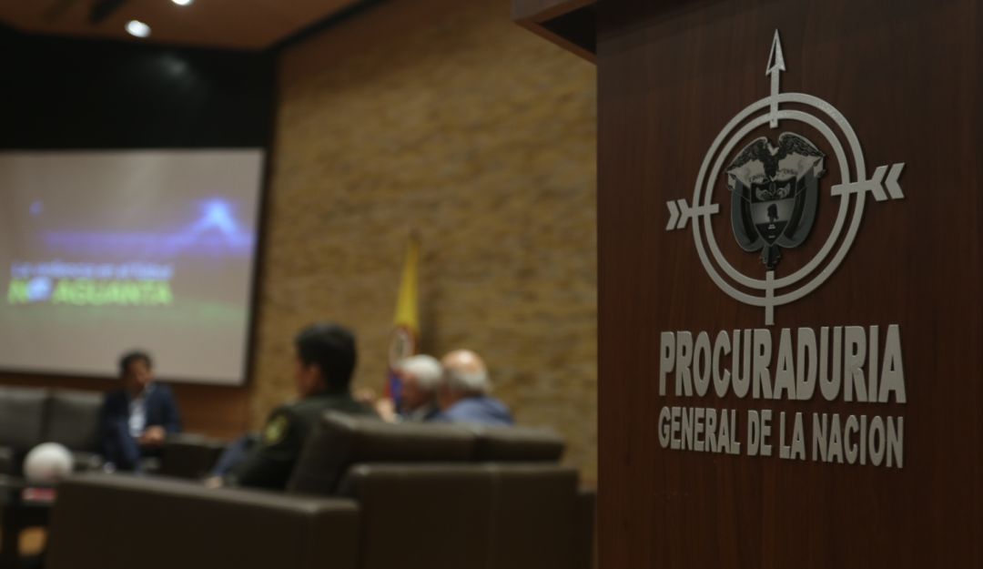Procuraduría abre investigación al brigadier general Mario González Lamprea, por presunto abuso sexual Procuraduría abre investigación al brigadier general Mario González Lamprea, por presunto abuso sexual