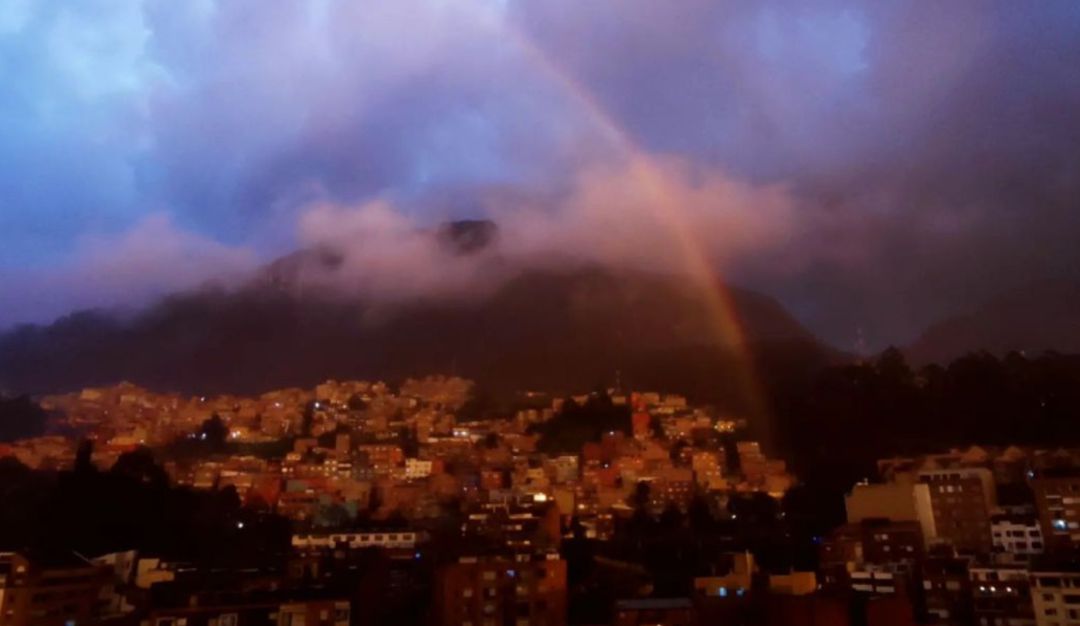 Atardecer en Bogotá. Atardecer en Bogotá.