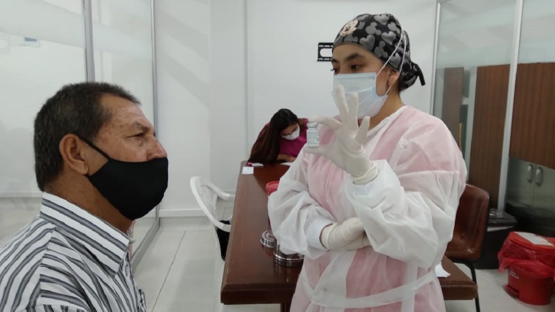 ¡Por fin! Llegaron recursos por aplicación de vacunas COVID, Armenia