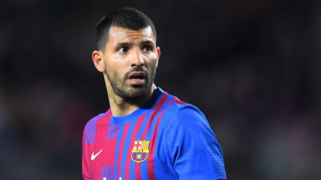 Por fin: Agüero debuta con Barcelona 139 días después de su fichaje