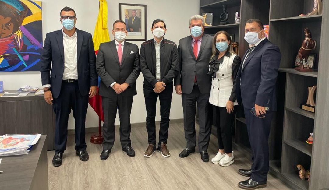 Alcalde de Ibagué Andrés Hurtado y director de la Unidad de Víctimas Ramón Rodríguez Alcalde de Ibagué Andrés Hurtado y director de la Unidad de Víctimas Ramón Rodríguez