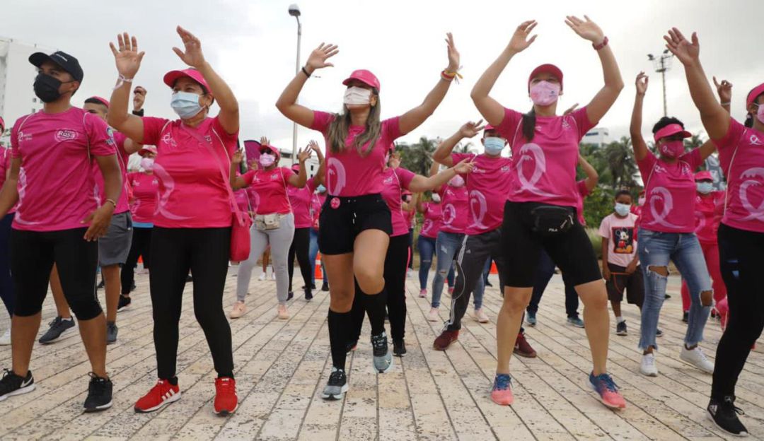Mutualser EPS dijo no al cáncer de mama con Marea Rosa en Cartagena Mutualser EPS dijo no al cáncer de mama con Marea Rosa en Cartagena