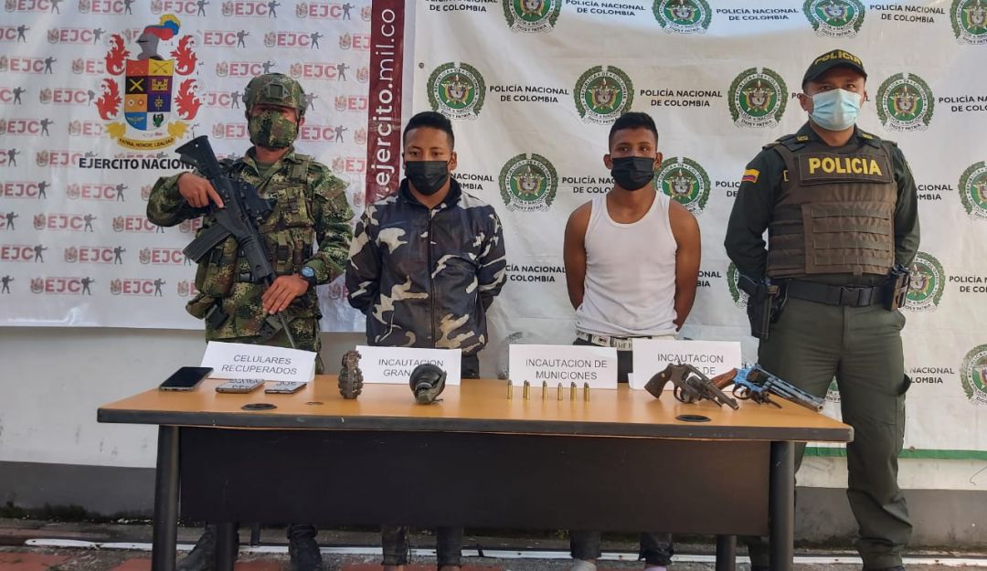 Capturan a tresdisidentes de las Farc en Huila Capturan a tresdisidentes de las Farc en Huila
