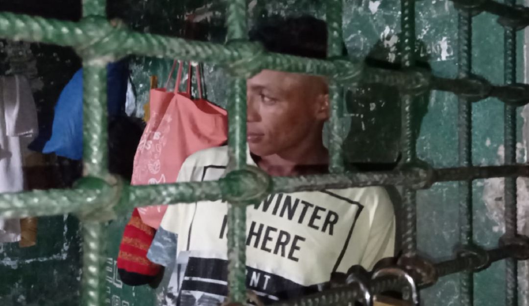 Este sujeto estaba en el radar de la Policía por un hurto cometido en el barrio La María junto con alias ‘El Papo’ quien fue capturado. Este sujeto estaba en el radar de la Policía por un hurto cometido en el barrio La María junto con alias ‘El Papo’ quien fue capturado.