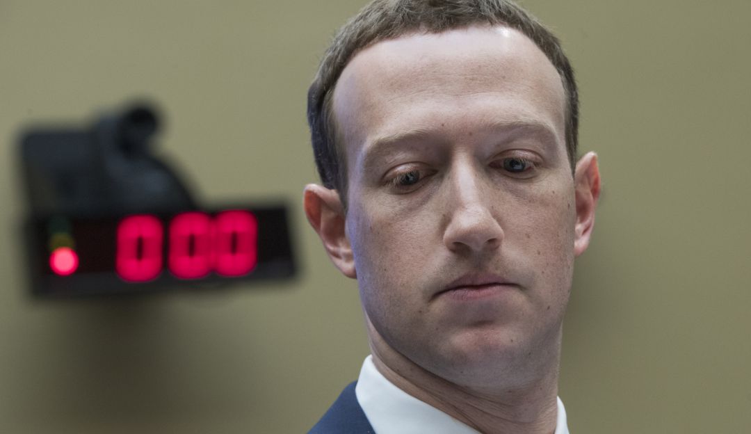 Mark Zuckerberg, CEO Facebook Mark Zuckerberg, CEO Facebook