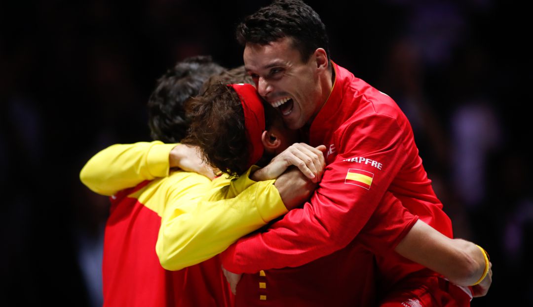Los jugadores de España festejan el título de la Copa Davis en 2019. Los jugadores de España festejan el título de la Copa Davis en 2019.