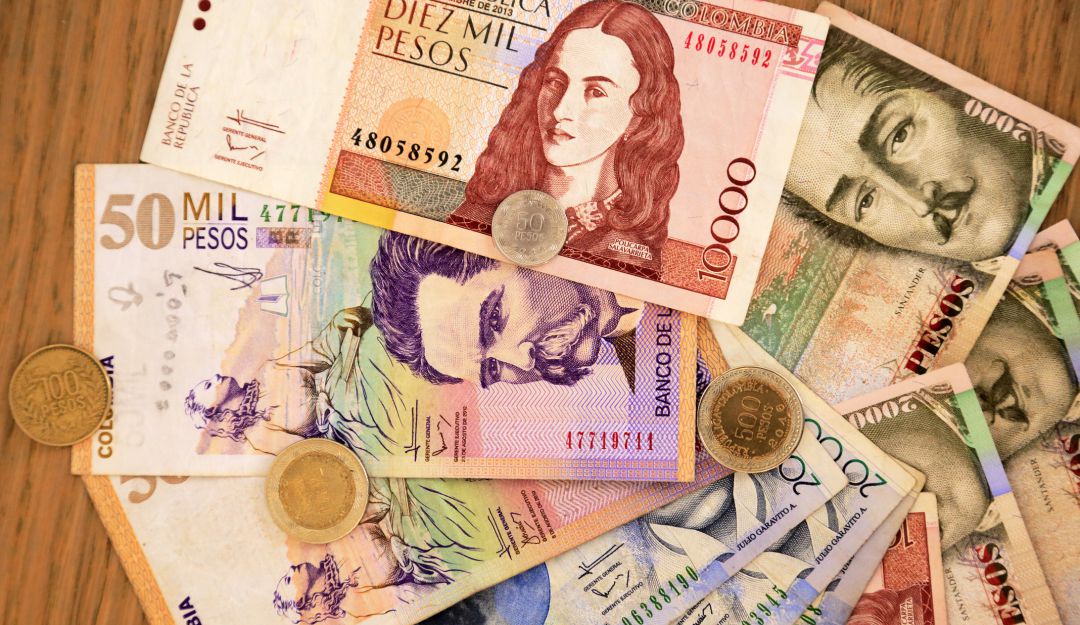 Dinero Colombia. Dinero Colombia.