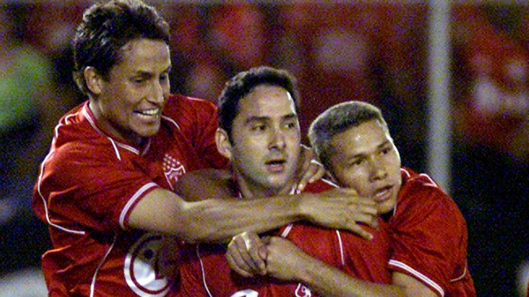 Julián Vásquez: "Hay que hacer un 'golpe de estado' dentro de la cancha"