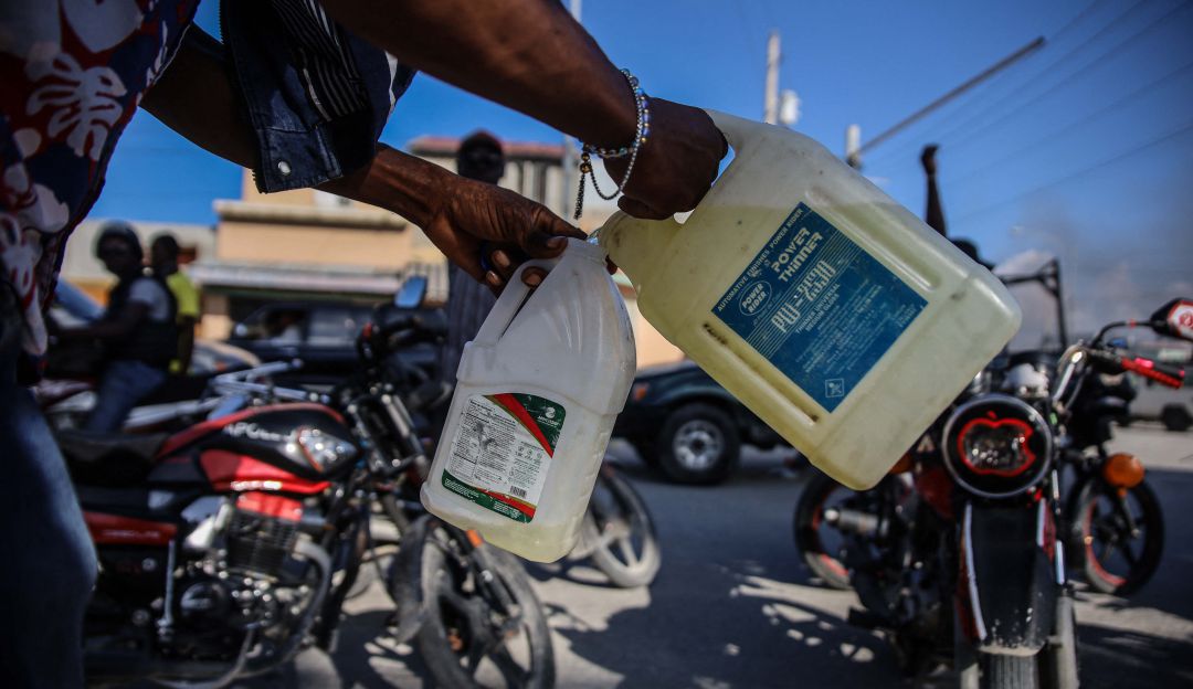 Escasez de gasolina en Haití Escasez de gasolina en Haití