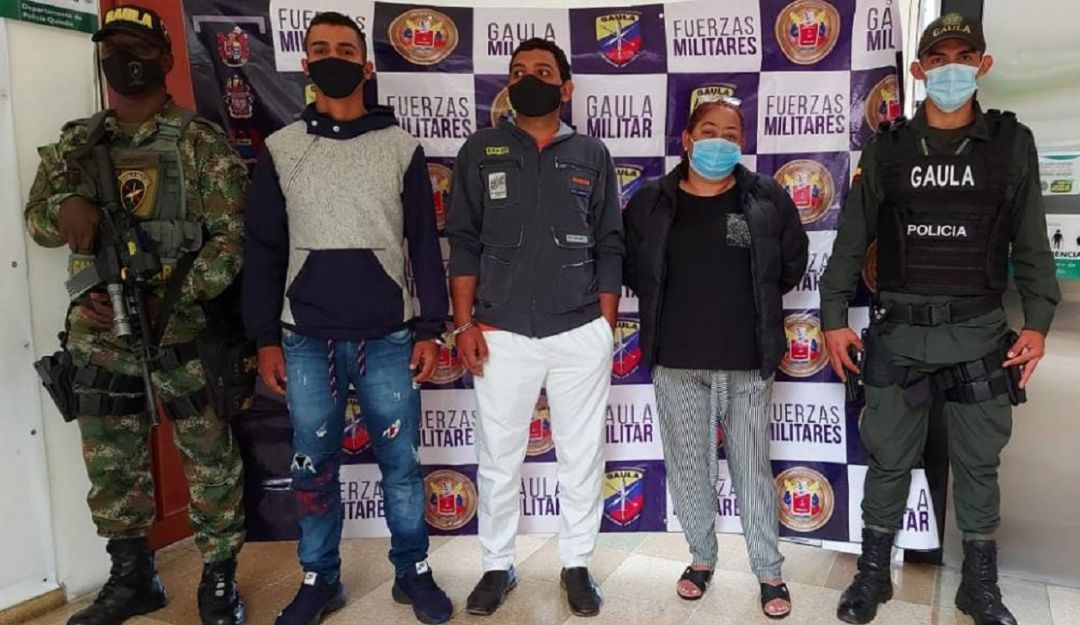 Tres de los nueve capturados en esta operación contra la extorsión en varias regiones. Tres de los nueve capturados en esta operación contra la extorsión en varias regiones.