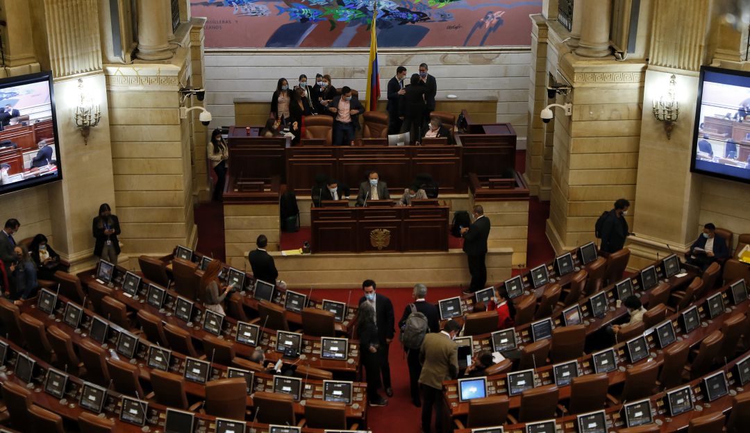 Comisiones Primeras aprobaron proyecto que reglamenta Región Metropolitana Comisiones Primeras aprobaron proyecto que reglamenta Región Metropolitana