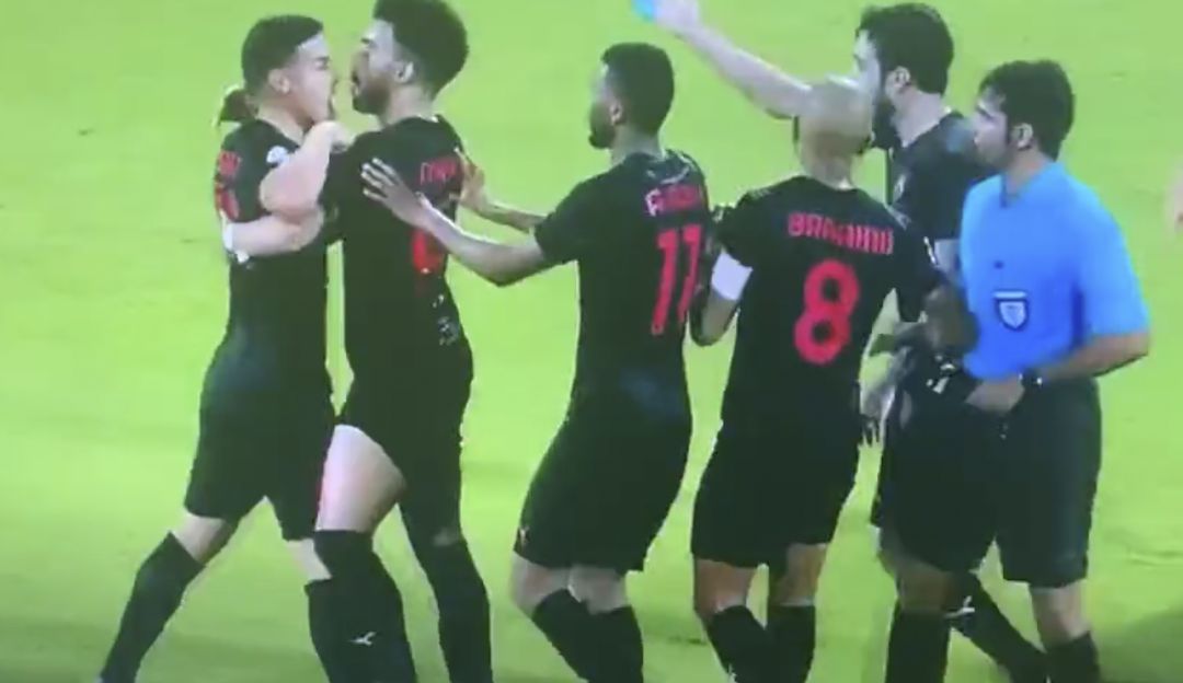 James Rodríguez con Al-Rayyan vs Al-Arabi en 2021 James Rodríguez con Al-Rayyan vs Al-Arabi en 2021