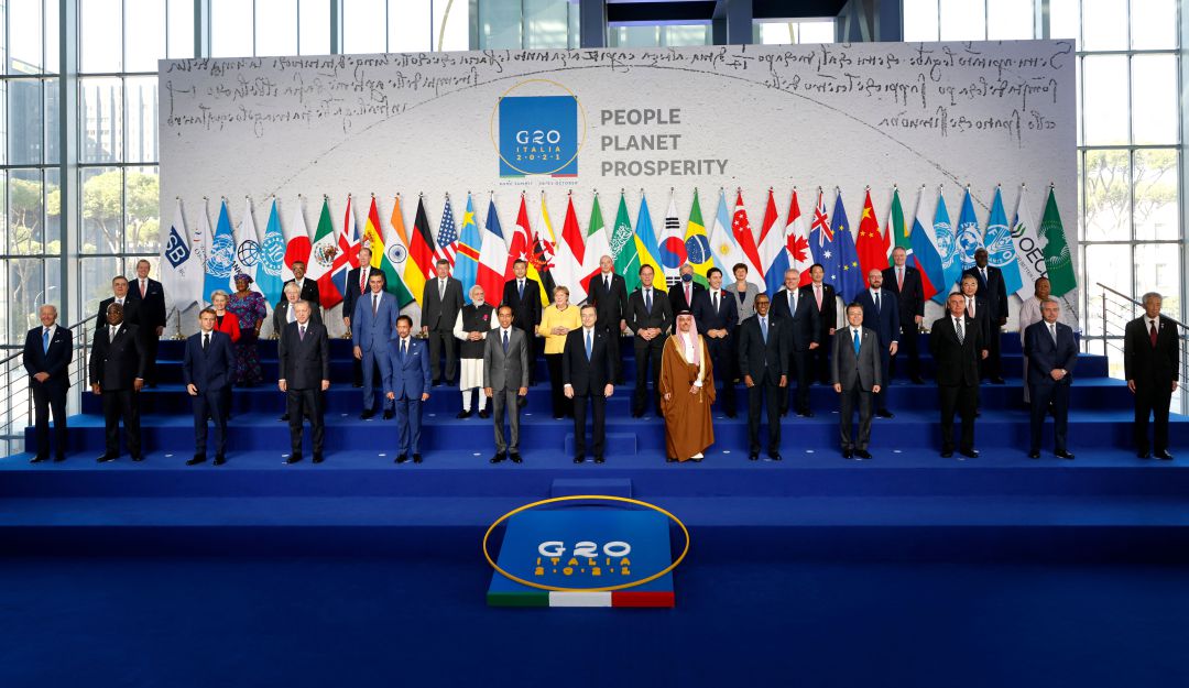 Todos los líderes del G20 durante el inicio de su cumbre en Roma, Italia. Todos los líderes del G20 durante el inicio de su cumbre en Roma, Italia.