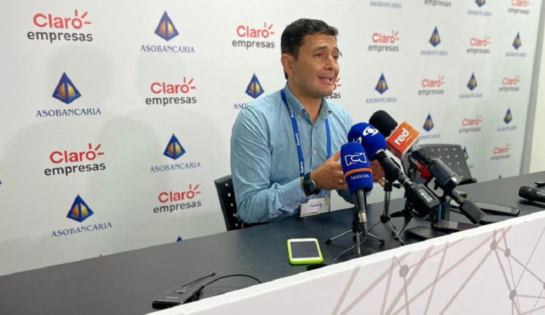 Sin embargo, el Superintendente Financiero, Jorge Castaño, aseguró que la iniciativa no ha sido evaluada en su impacto fiscal Sin embargo, el Superintendente Financiero, Jorge Castaño, aseguró que la iniciativa no ha sido evaluada en su impacto fiscal