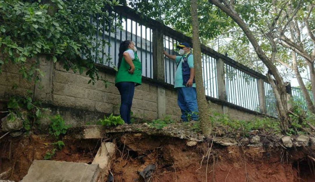 Incendios, árboles caídos e inundaciones fueron los hechos más frecuentes Incendios, árboles caídos e inundaciones fueron los hechos más frecuentes