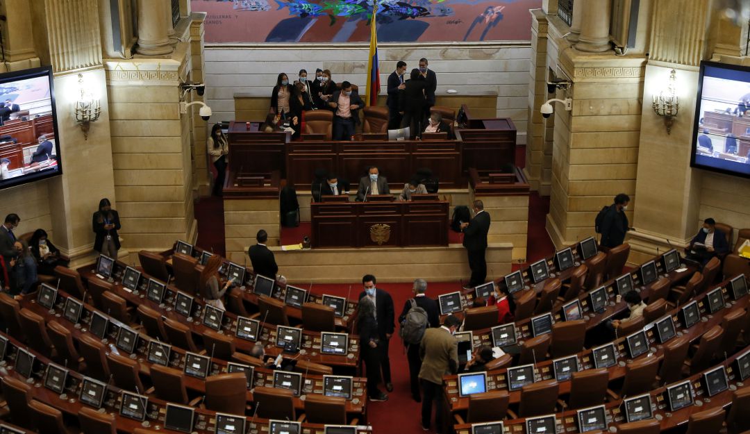 Proyecto que reduce vacaciones de congresistas está a punto de hundirse Proyecto que reduce vacaciones de congresistas está a punto de hundirse