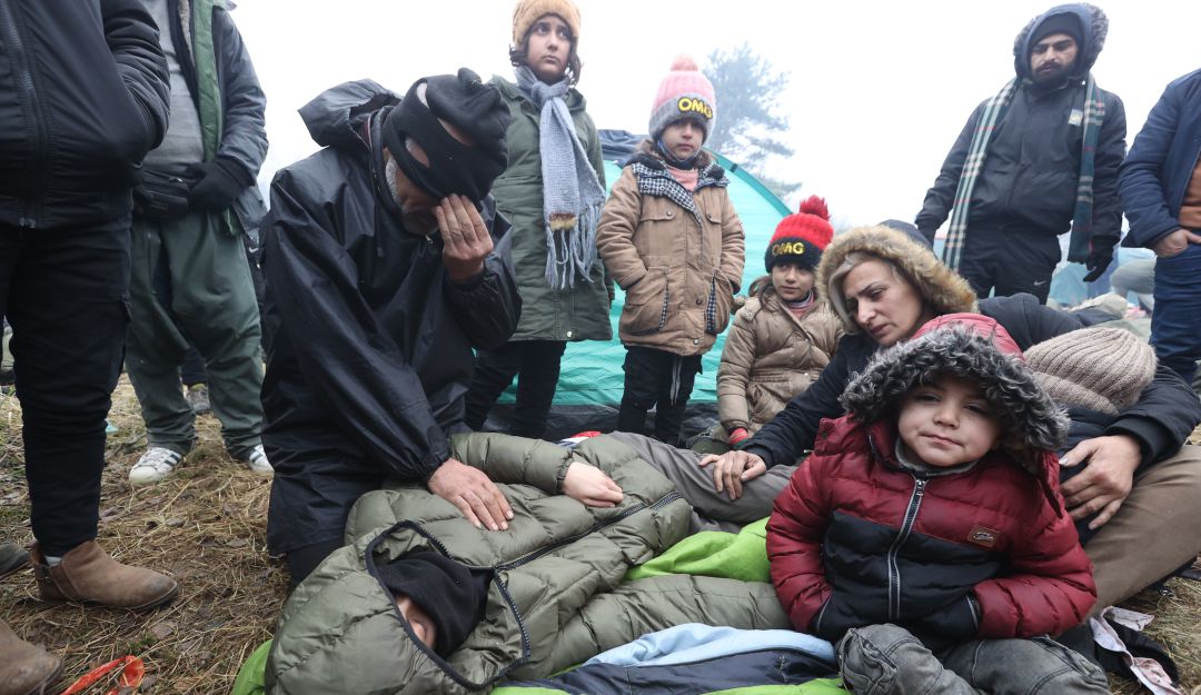 Migrantes en la frontera entre Bielorrusia y Polonia Migrantes en la frontera entre Bielorrusia y Polonia