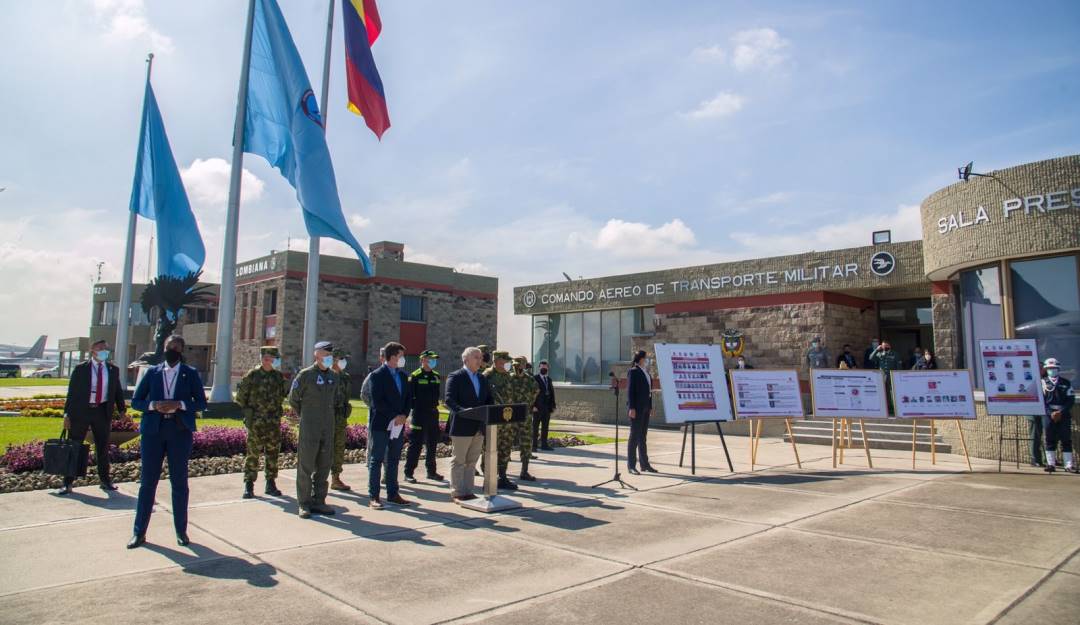 Presidente Iván Duque y cúpula militar. Presidente Iván Duque y cúpula militar.