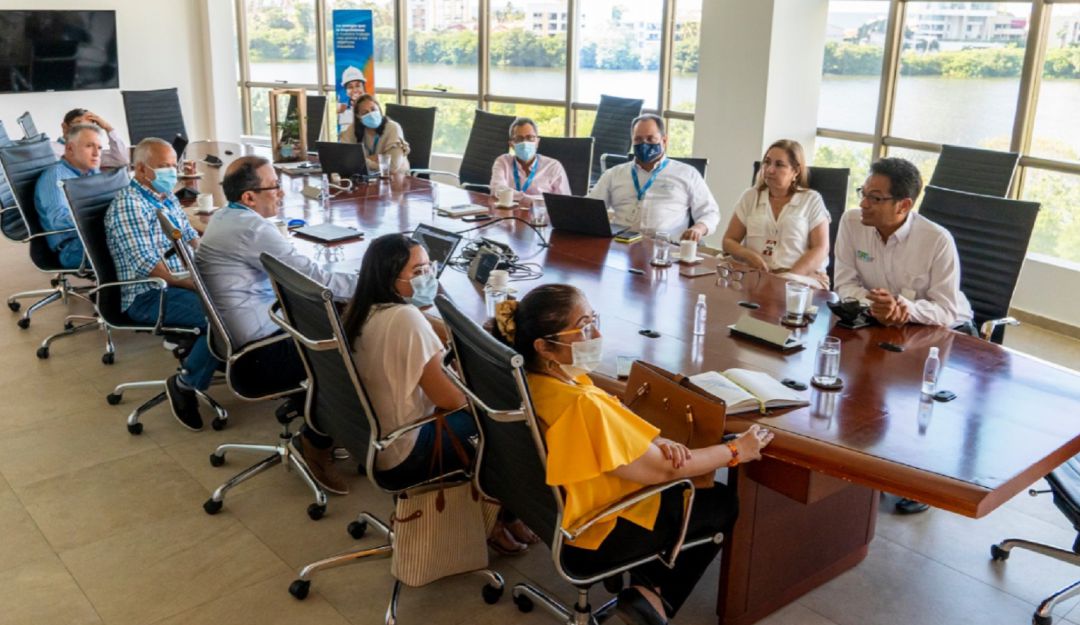 Este proyecto aumentará la confiabilidad del servicio a más de 25.000 usuarios en la zona turística de Cartagena, así como en Manzanillo Este proyecto aumentará la confiabilidad del servicio a más de 25.000 usuarios en la zona turística de Cartagena, así como en Manzanillo