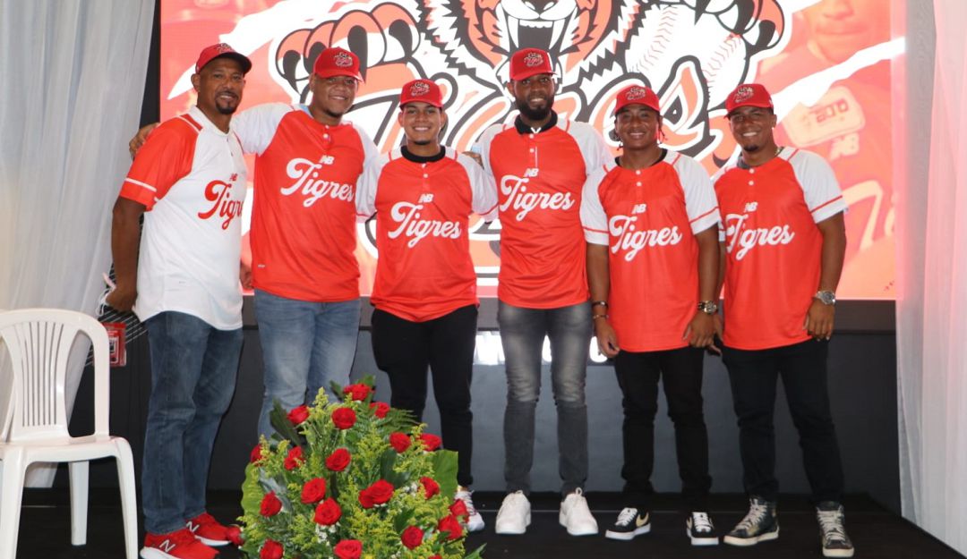 El piloto de la novena cartagenera Neder Horta encabezó la delegación felina que buscará nuevamente ser protagonista del torneo El piloto de la novena cartagenera Neder Horta encabezó la delegación felina que buscará nuevamente ser protagonista del torneo