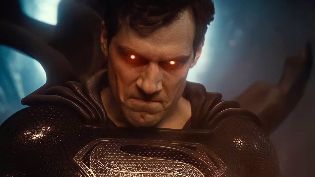 Henry Cavill no ha terminado con Superman: "La capa está aún en el armario"