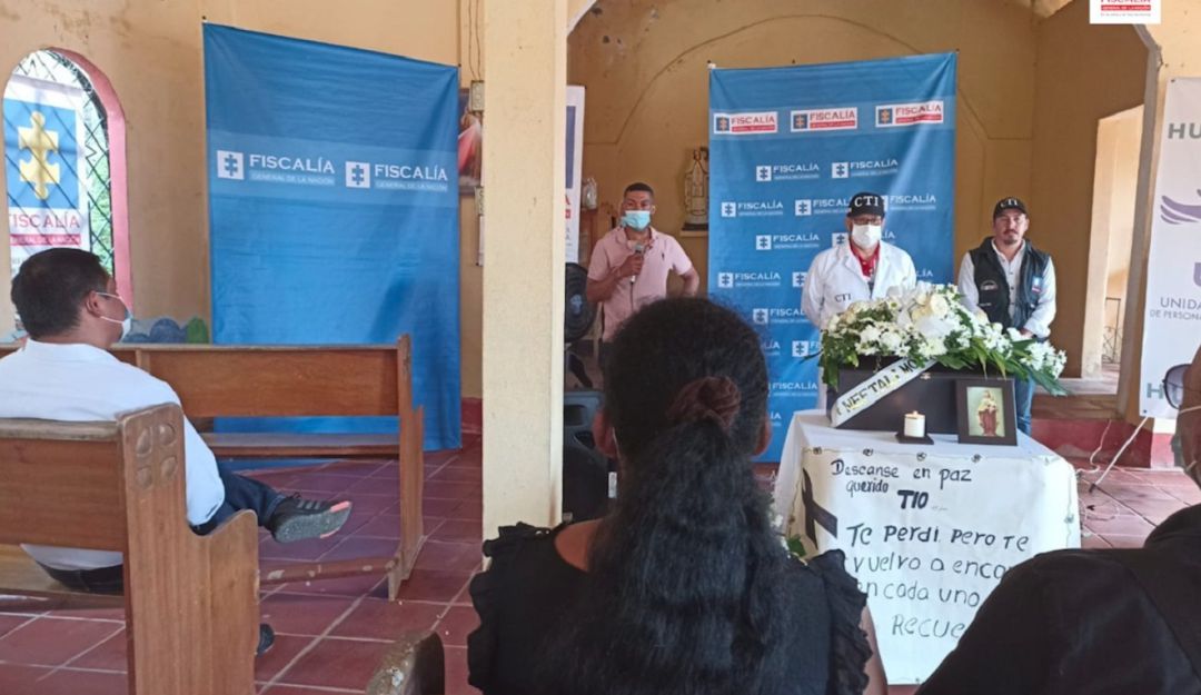 El Grube de la Dirección de Justicia Transicional realizó las ceremonias en los municipios de San Onofre, Sincelejo, Ovejas y El Carmen de Bolívar. El Grube de la Dirección de Justicia Transicional realizó las ceremonias en los municipios de San Onofre, Sincelejo, Ovejas y El Carmen de Bolívar.